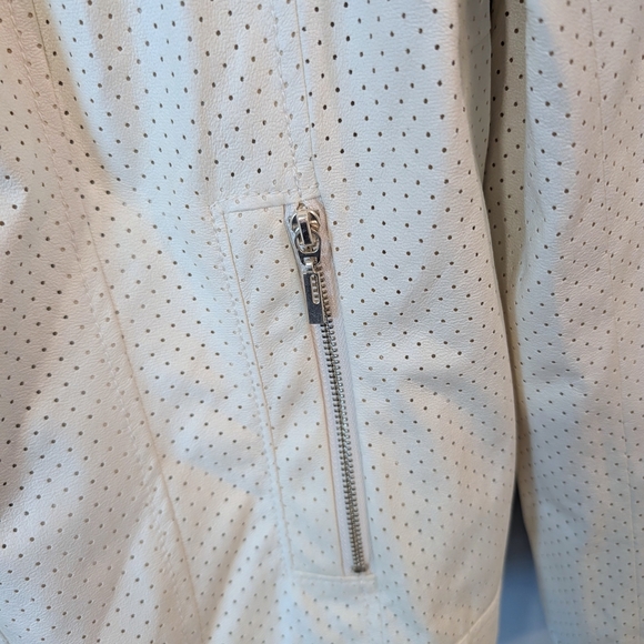 Conrad C White Perforated Jacket Sz. 14 - Picture 4 of 13